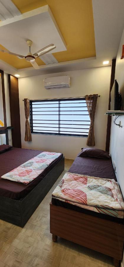 Hotel Jb Star Mandvi  Bagian luar foto