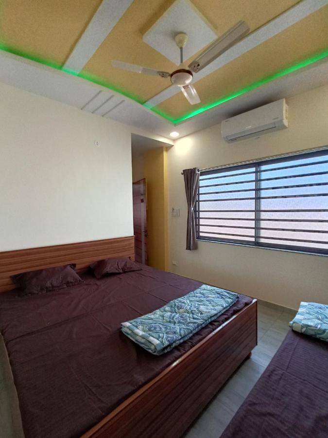 Hotel Jb Star Mandvi  Bagian luar foto